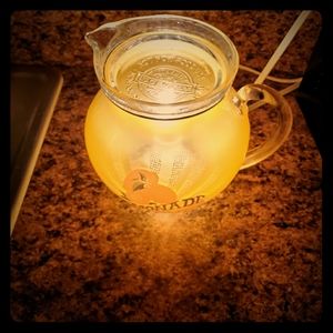 Scentsy Lemonade Pitcher Warmer